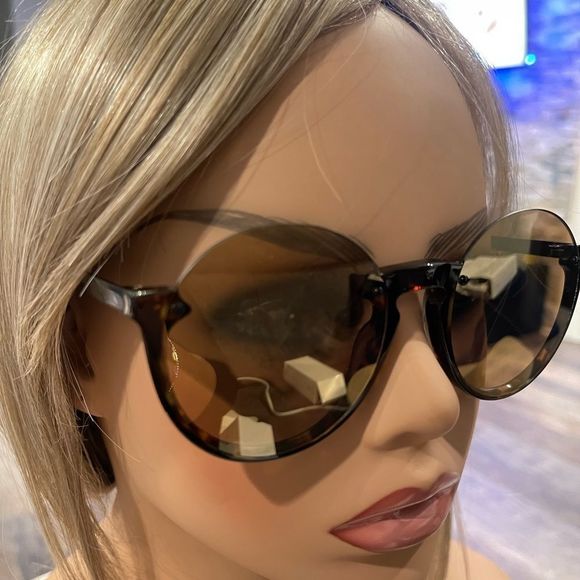 Mcq by Alexander McQueen Round Sunglasses